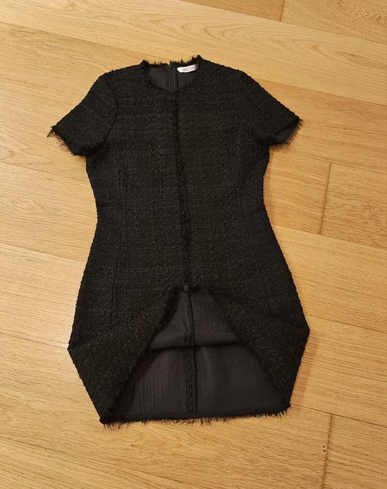 ZARA рокля туид и дантела S-38