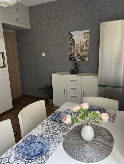 Дава се под наем Тристаен апартамент в София, Изток - 90 кв.м за 1000 € - Снимка #5