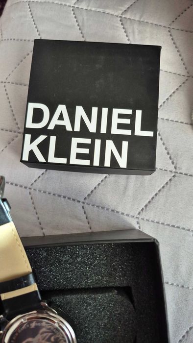 Ceas Daniel Klein Exclusive nou,curea piele,la cutie