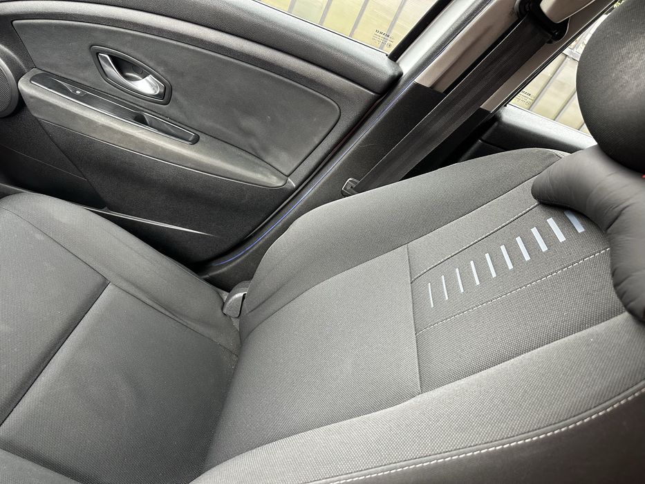 Renault megane 3 1.9 an 2010