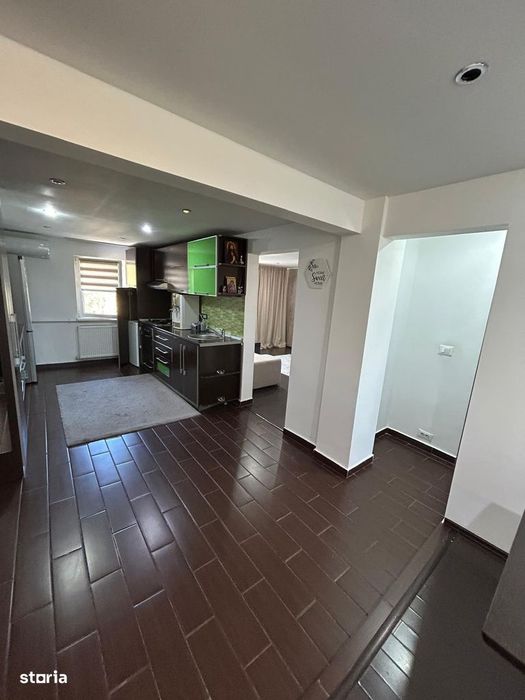 Apartament 4 camere - SOVEJA//INEL I