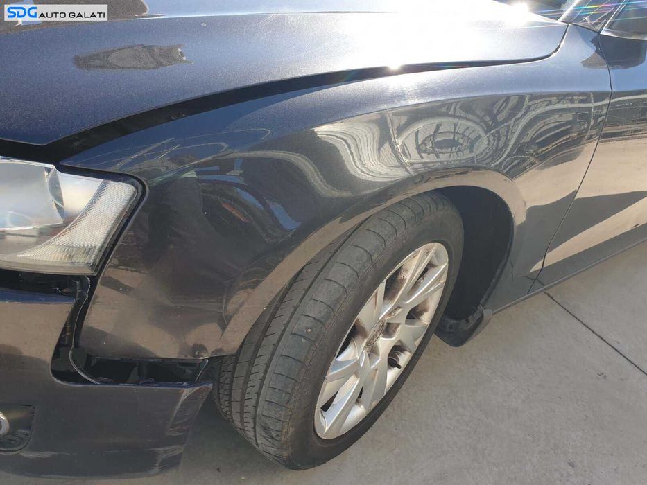 Aripa Stanga Fata cu Imperfectiuni Audi A5 2008 - 2011 Culoare LZ7L [Q3753]