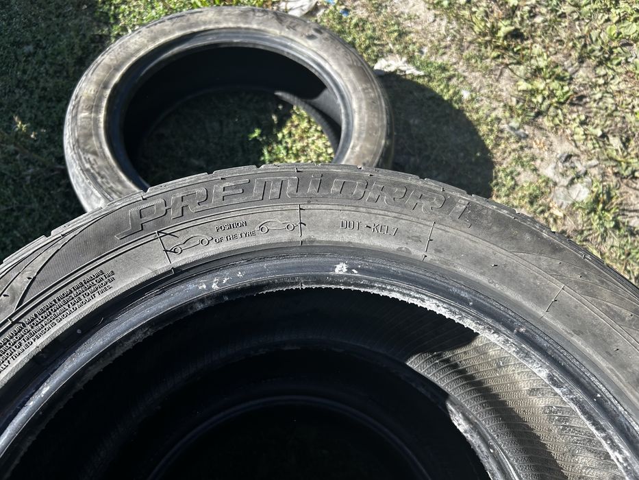 Продам резину 215/55/r17