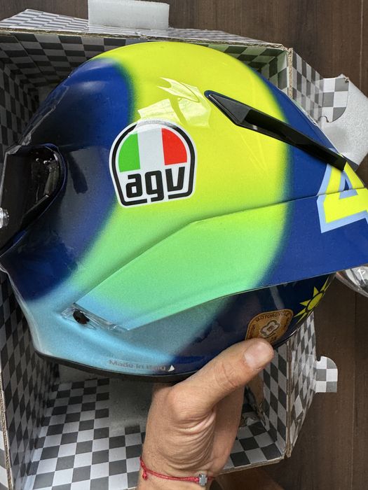 Каска агв писта солелуна soleluna agv pista