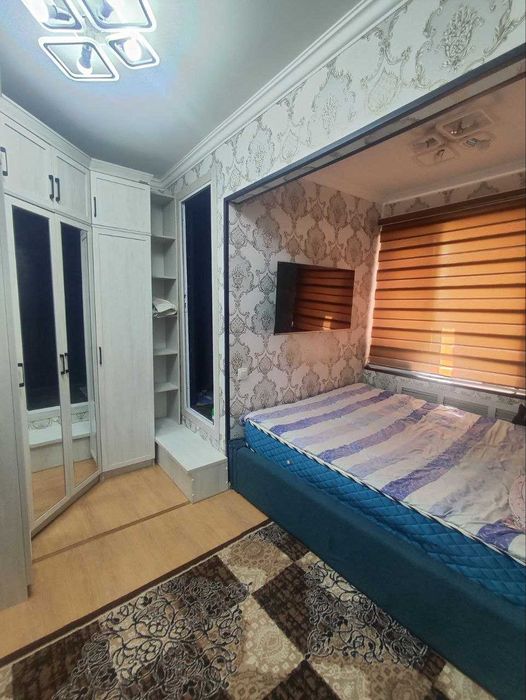 Продается квартира в Мирабадском районе 3х комнатная 70м2 77-серия