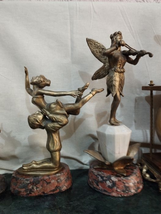 Статуэтки бронза литьё