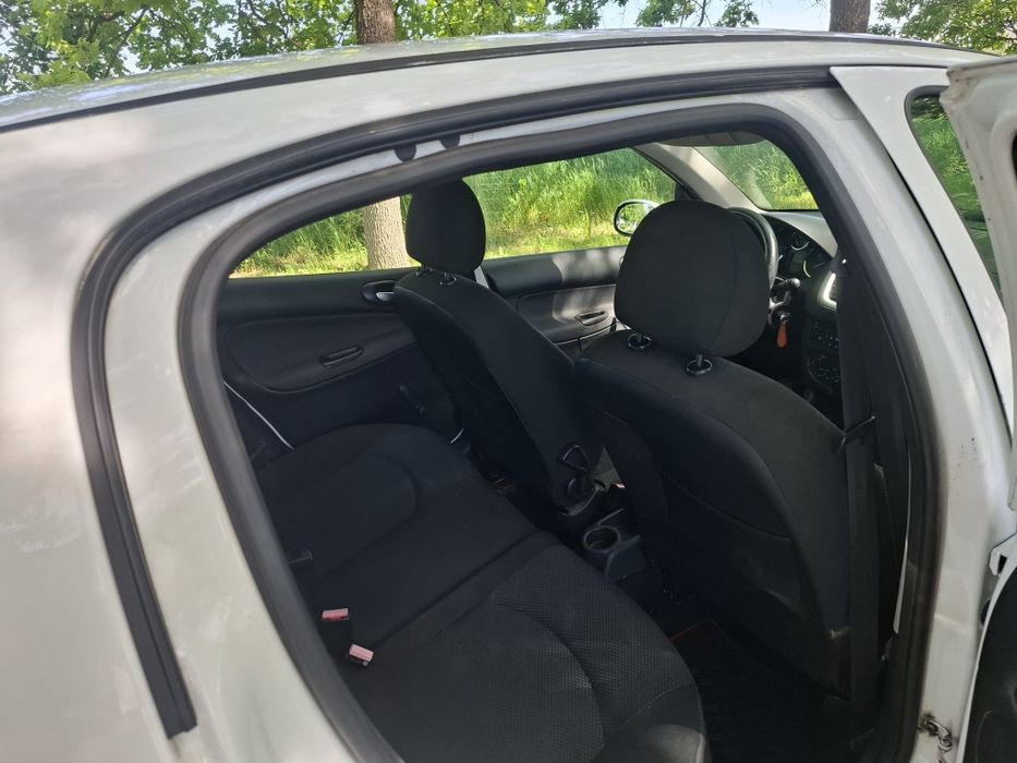 Peugeot 206+ an 2009,motor 1.1benzina