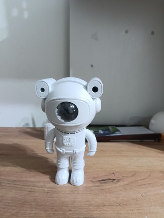 Космонавт декор+ светит как дискотека гарантия год