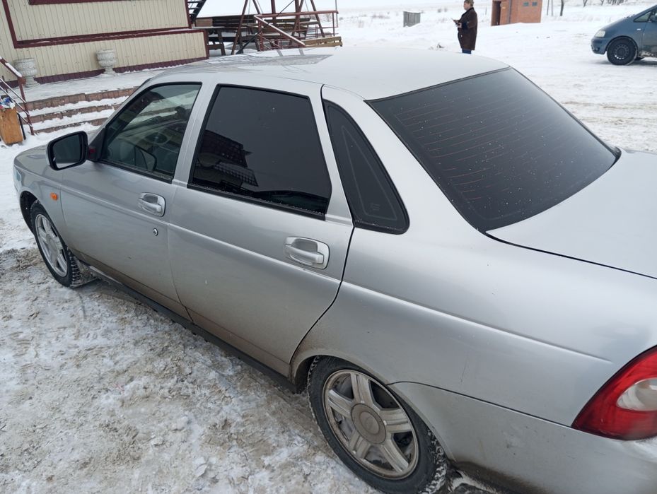 Продам приору 2012