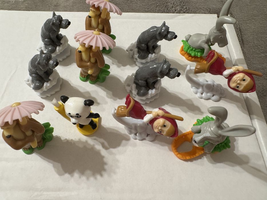 Киндер маша и медведь