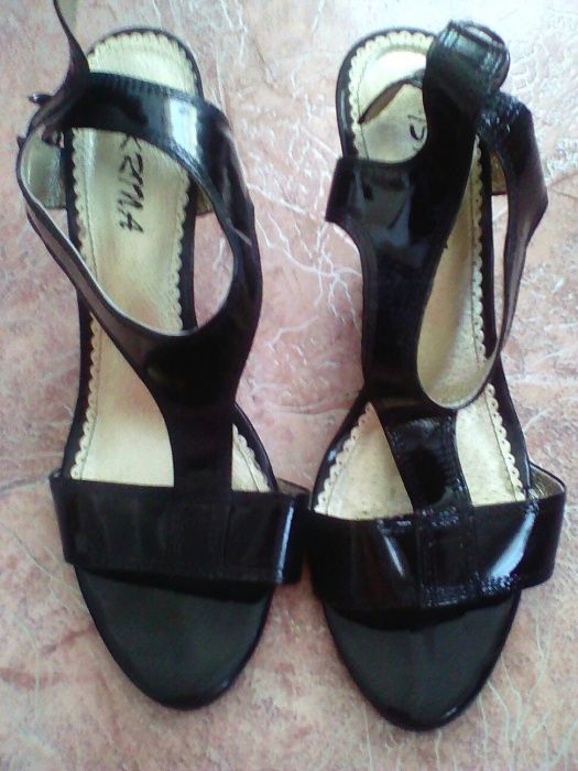 Продам обувь на платформе