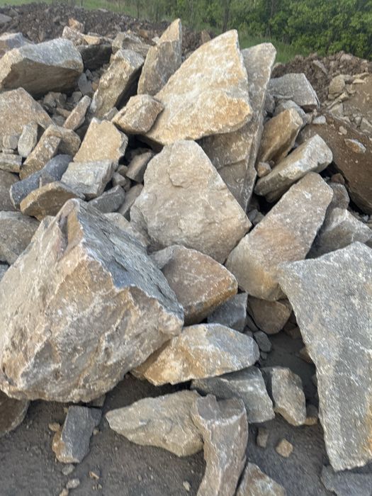 Дресва щебень песок глина