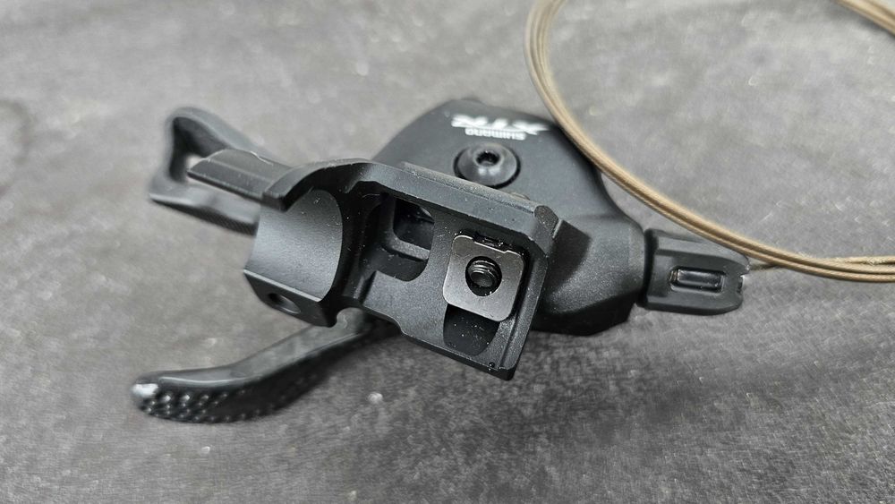 Shimano XTR SL-M9000 Stanga 2/3v, + cablu si