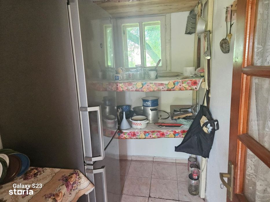 Casă de vânzare în comuna Păstrăveni, jud. Neamț