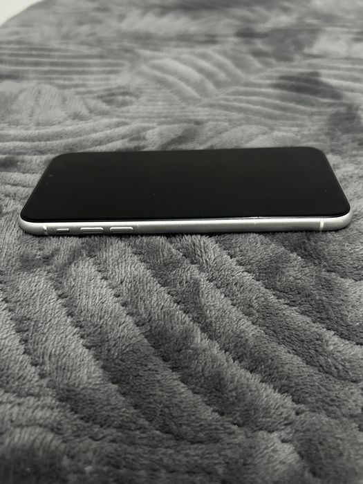 Iphone xr айфон хр