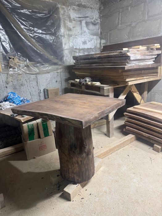 Плотник , бригада мастеров по дереву ,