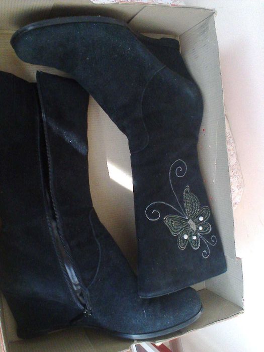 Женские сапоги  осень-весна