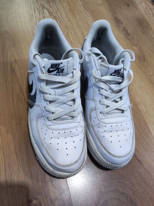 Nike Air Force 1 Low – Alb/Gri – Mărimea 39