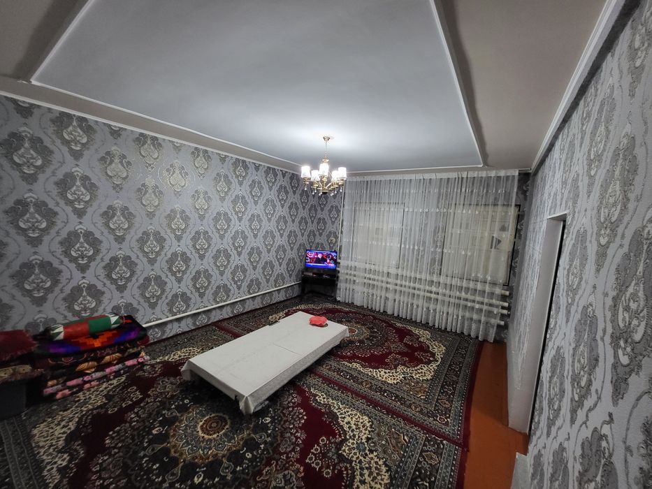 2 этажлы 8 ханалы жер жай сатылады