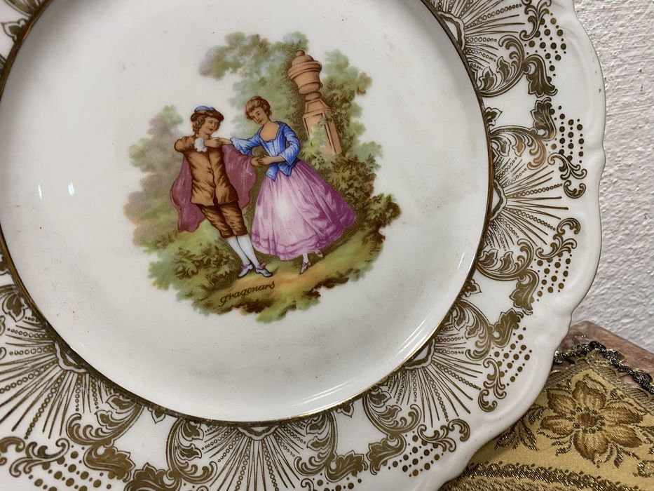 Немски порцеланови пана за стена с маркировка порцеланова чиния