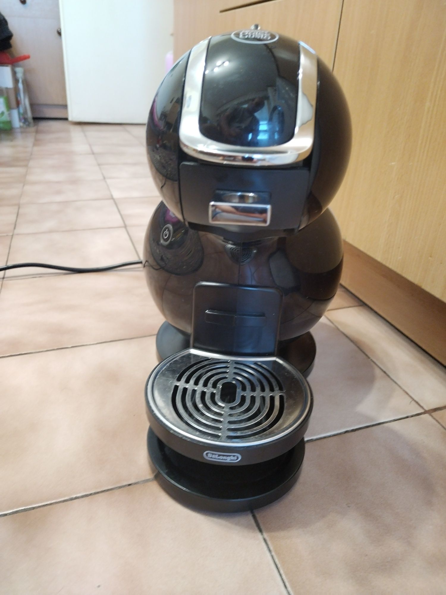 Автоматична кафемашина Dolce Gusto. . Долче густо гр. Русе Търговия на ...