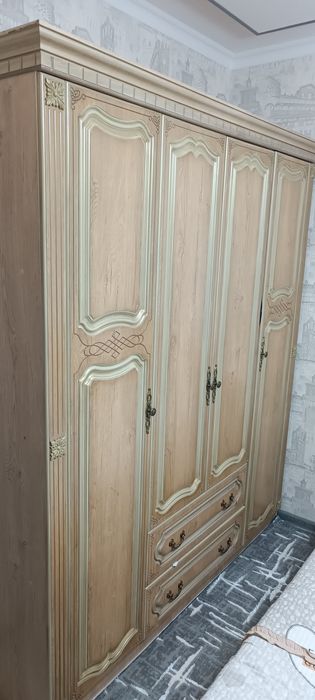 Детский кровать(2) и шкаф, как новый, в харошим состоянии