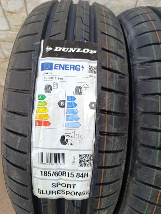 Летни гуми Dunlop 185/60/15 Sport Bluresponse