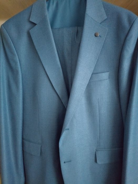 Costume bărbătești, mărimea 52