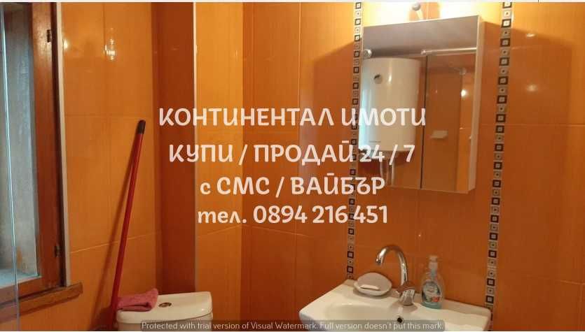 код 62113. Двустаен апартамент 70м2 в триетажна тухлена къща.