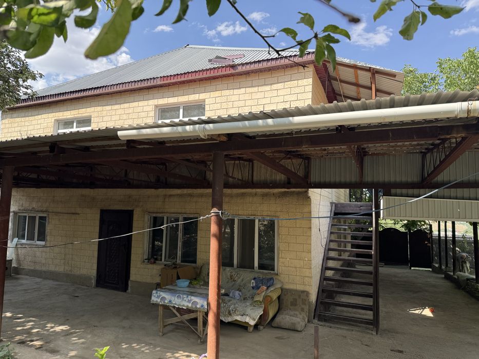 Продаю дом в ленгере