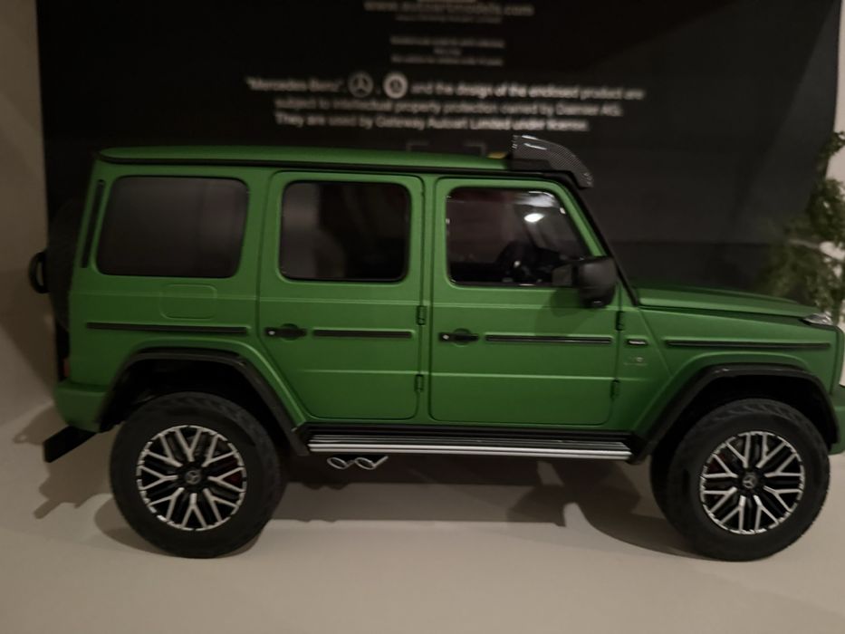 Колекционерски автомобил Mercedes G 63 4*4 AMG 1:18