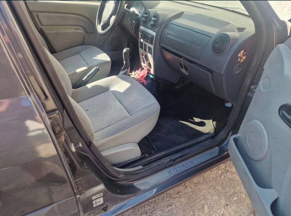 Vânzare mașină perfect funcțional petru muncă