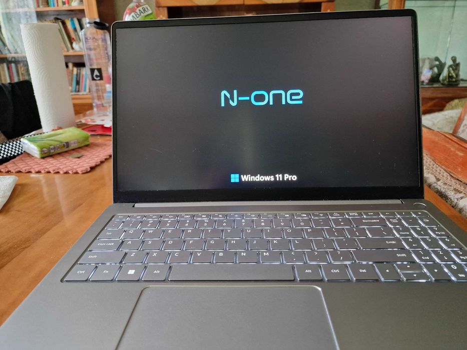 N-one NBook HX, AMD Ryzen 9 6900HX 8-Nuclei (Până la 4.9 GHz), 32GB DDR5+1TB SSD, Ecran 39.62cm 2.5K, DCI-P3,165Hz, Deblokare cu Amprentă, WiFi 5