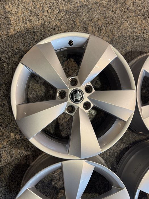 Jante Aliaj 17 5x112 Original Skoda Kodiaq Superb Octavia