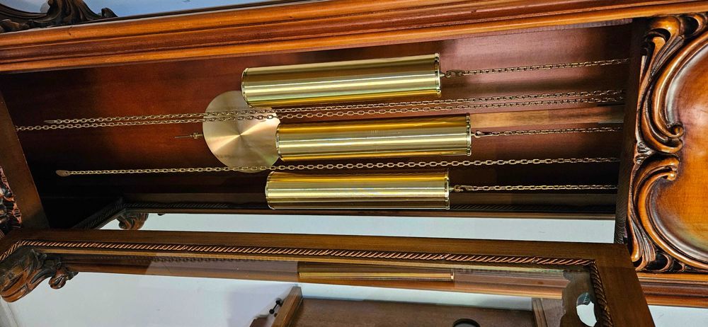 Ceas de podea cu pendul si 3 greutati Italia