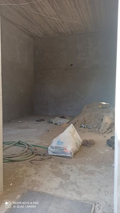 Itifoqda 8 sotix 2 qavatli uy