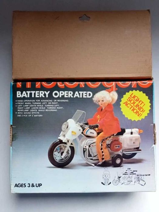 Jucărie veche Chinezeasca PE 095, păpușă perioada comunista, nejucata