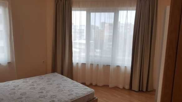 Дава се под наем Тристаен апартамент в Бургас, Изгрев - 80 кв.м за 165.75 € - Снимка #17