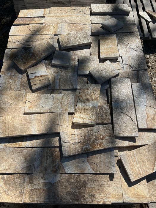 Естествен камък гнайс за облицовка ,настилка декорация