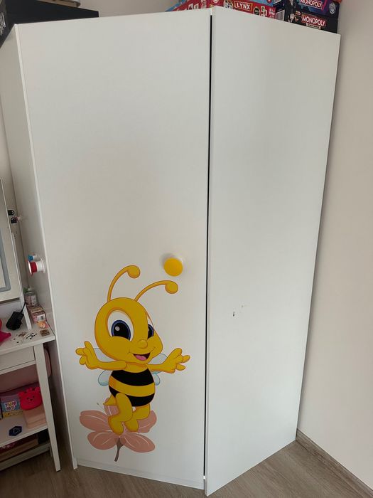 Детски ъглов гардероб