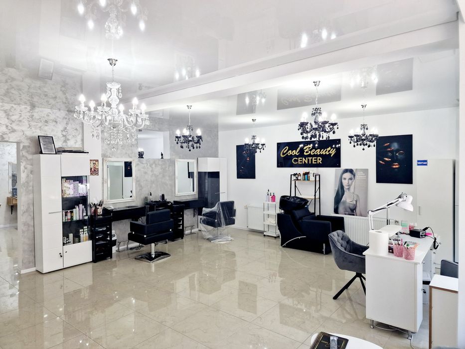 Camera cosmetica de închiriat