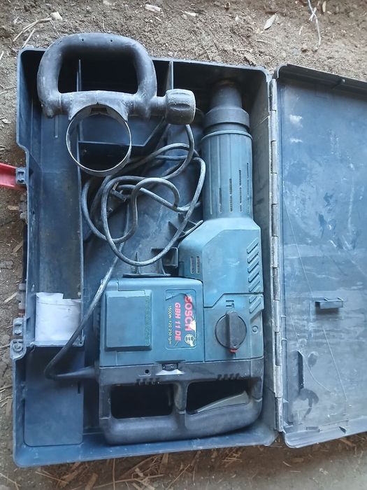 Перфоратор BOSCH 11E