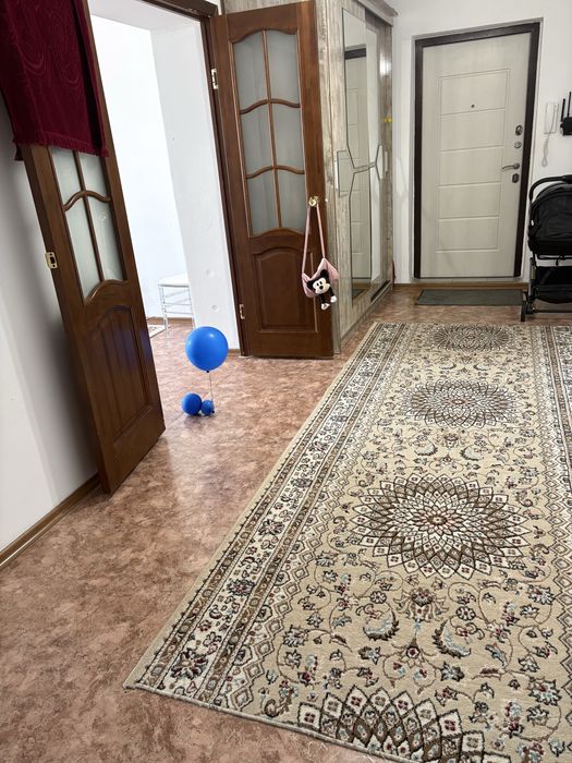 Үй сату.нұрсити 2-микрайон 36дом.