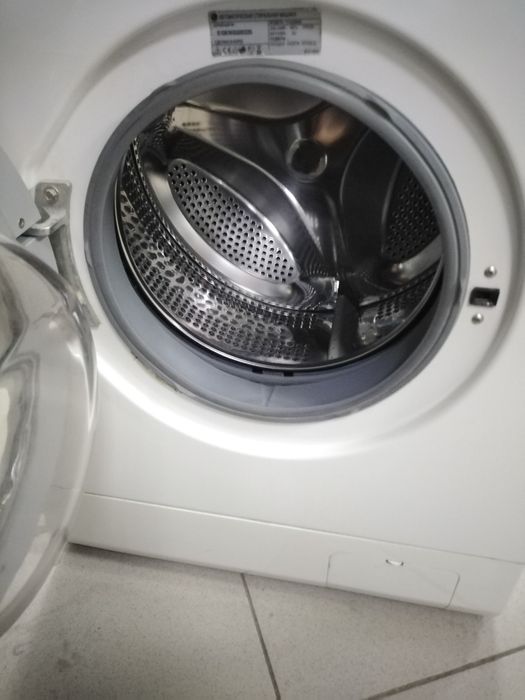 Продам стиральную машину