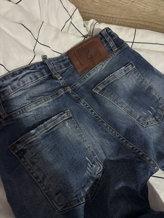 Дънки Dsquared2