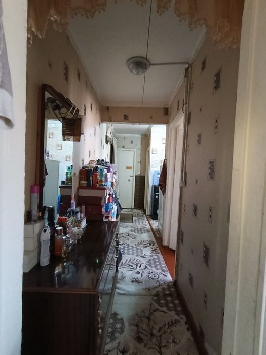 Продаётся 2х комнатная Спутник-1