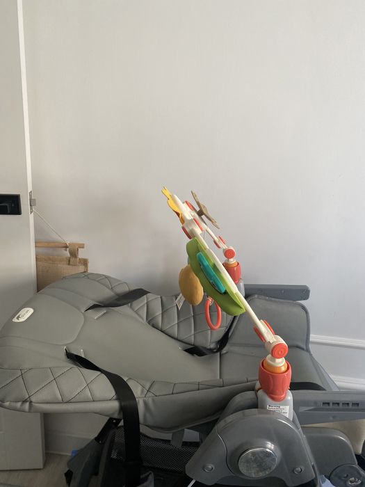 Развивающая дуга с игрушками