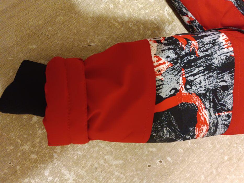 Куртка детская на 3-4года