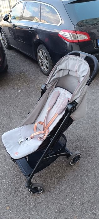 Cybex Beezy лятна количка