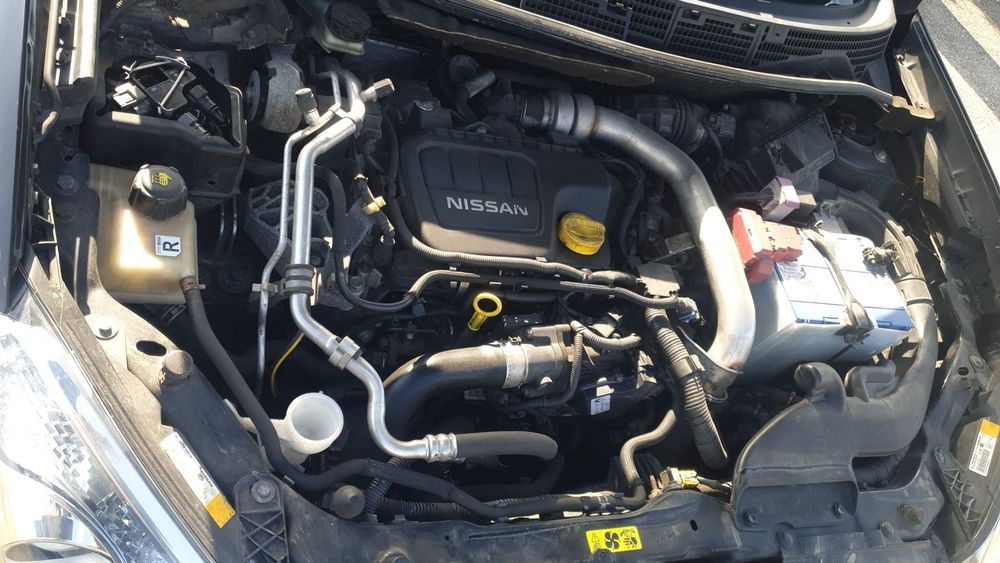Nissan Qashqai 1.6 dci perfect functional adus pe roti  143165 mile